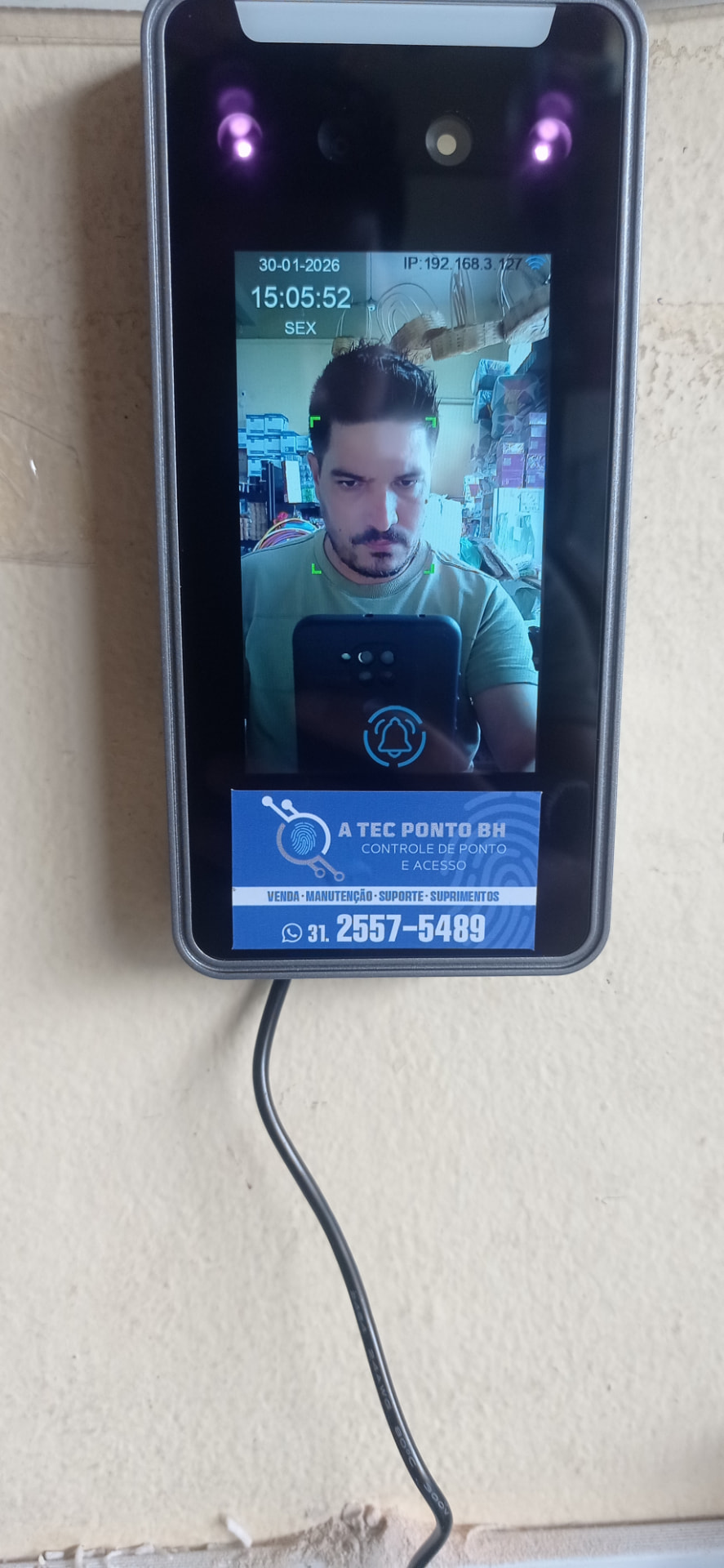 EVO Facial 40 instalado para registro de ponto